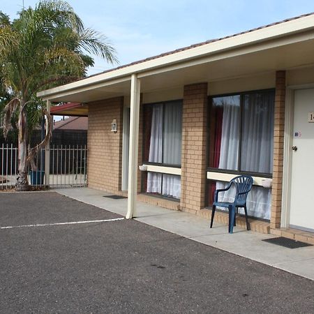 Country Home Motor Inn Shepparton Exteriör bild