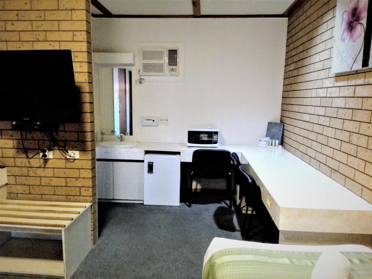Country Home Motor Inn Shepparton Exteriör bild